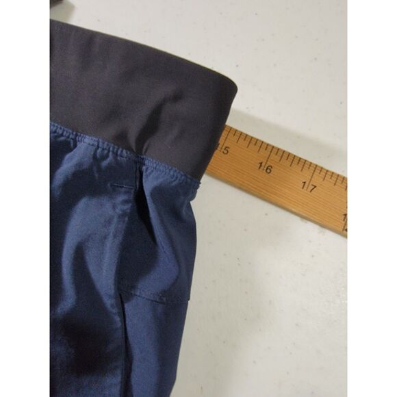 Lululemon Men's Navy Blue Shorts - Medium - Picture 4 of 6